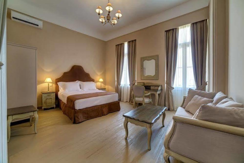 Home & Art Suites Athén Kültér fotó