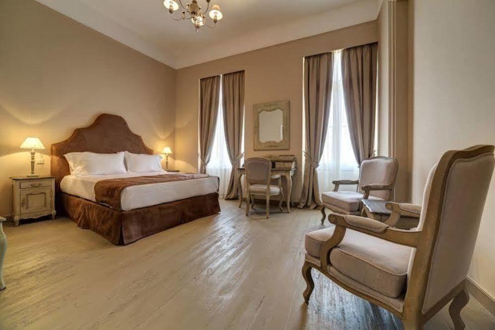 Home & Art Suites Athén Kültér fotó